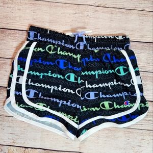 Champion all over print shorts 7/8‎